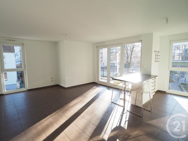 Appartement F3 à louer - 3 pièces - 72.38 m2 - STRASBOURG - 67 - ALSACE - Century 21 Weibel